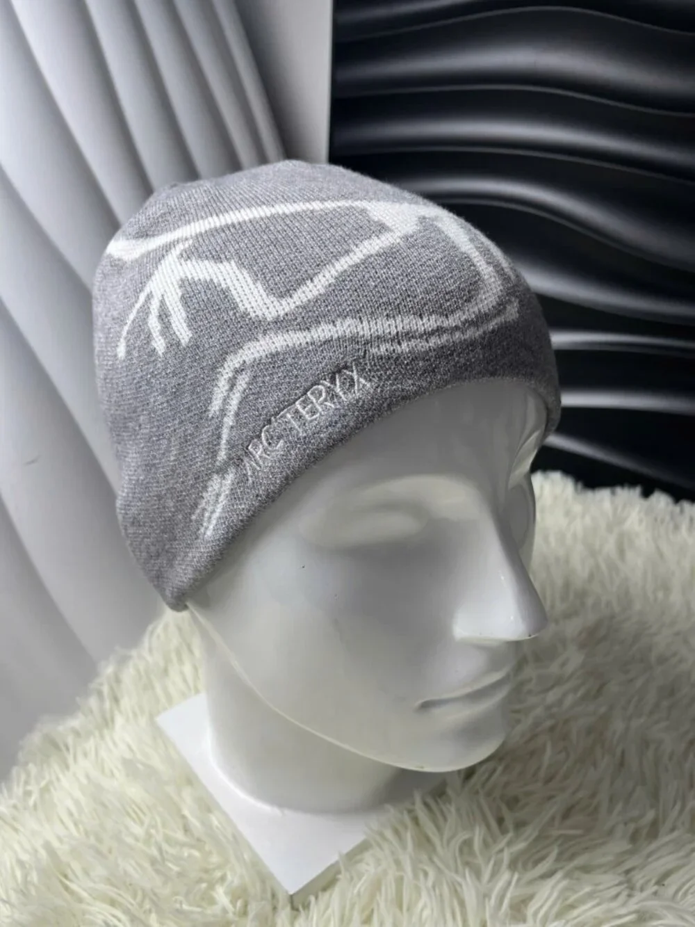 Arc Gray Bird Graphic Knit Beanie Unisex Cold Weather Hat
